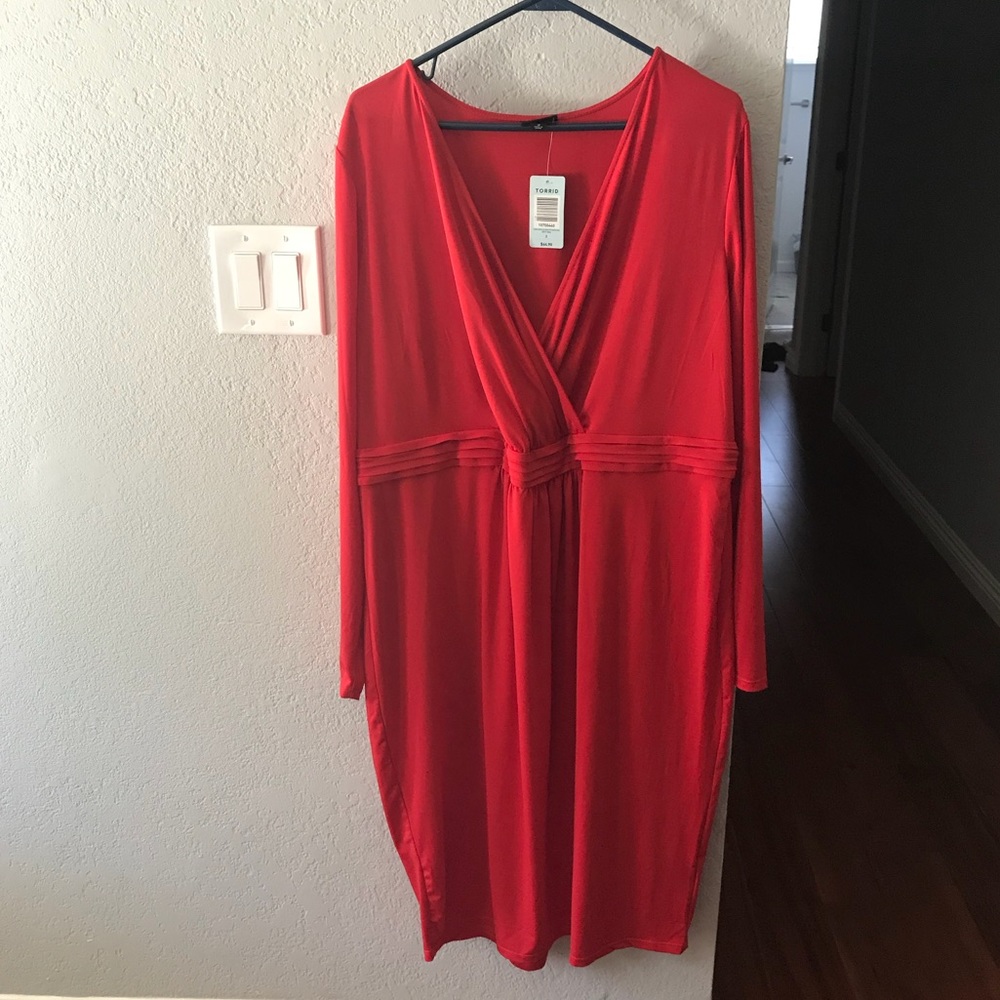 NEW with Tags Torrid Red Midi Dress LongSleeve sz2